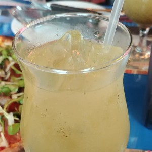 limonada con hierbabuena