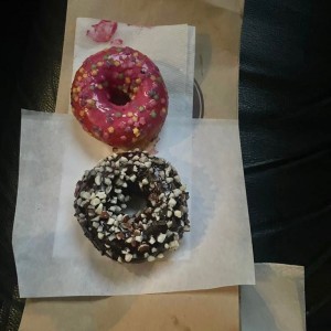 Mini Donuts Chocolate y Fresa