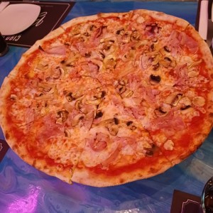 Pizza - Prosciutto E Funghi
