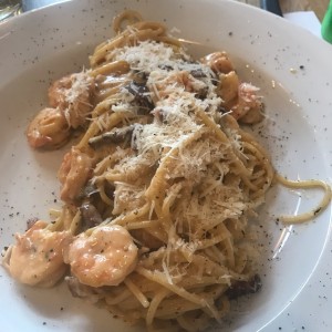 PASTA - Spaghetti Carbonara con camarones