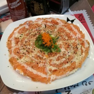 pizza de sushi salmon
