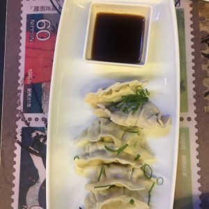 Tentadoras entradas - Gyozas mixtas