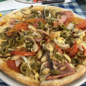 pizza ateniense