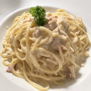 Pastas - Carbonara con extra de pollo