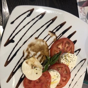 enslada caprese