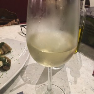 vino blanco italiano