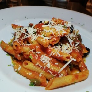 Penne a la putanesca