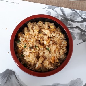 Arroz - Yakimeshi de pollo