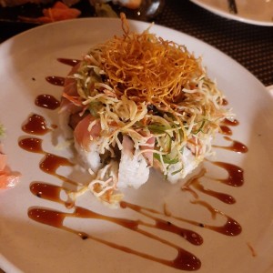 Sushi con Anguila aplanada y camote