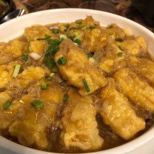 tofu con conchuelas secas