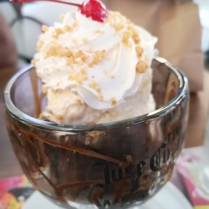 brownie con helado 