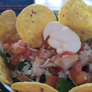 taco salad con pollo 