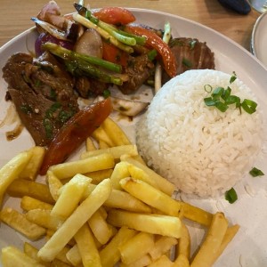 Principales - Lomo Saltado