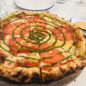 Pizza Capressa 