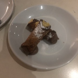 Canoli de nutela