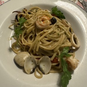 Linguini Frutto Di Mare