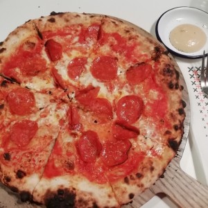 Pizza de peperoni americano