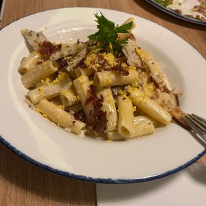 Rigatoni Ni Carbonara Ni Alfredo