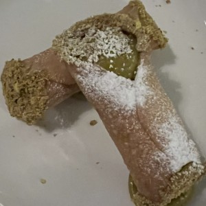Dolci - Cannolli Lucca