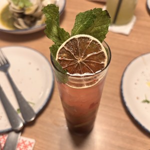 Mojito frutos rojos