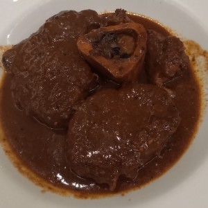 Secondi Piatti - Ossobuco