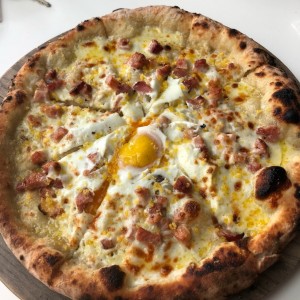 Pizza Carbonara