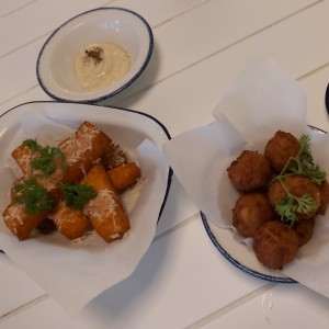 Croquetas de polenta y de pescado