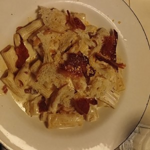 Rigatoni Ni Carbonara Ni Alfredo