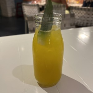 Jugo de piña