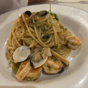 Linguini Frutti Di Mare