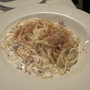 Spaghetti Alfredo e Prosciutto