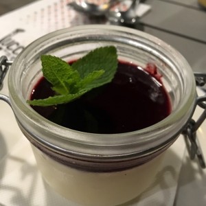 Pannacotta De Frutos Rojos