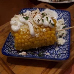 trio de elotes con queso