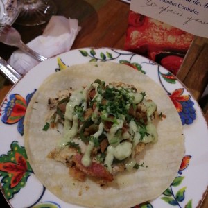 Taco de pollo