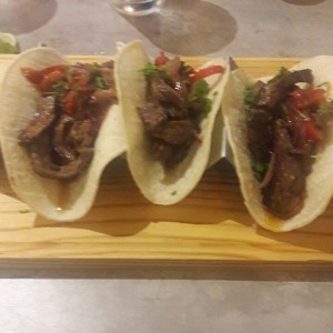 Tacos de Arrachera Juana