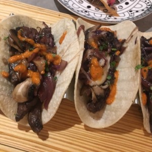 taco de carne angus