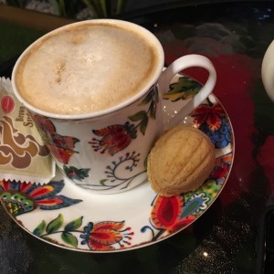 capuccino y nuecita con manjar