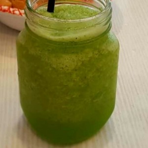 limonada de hierbabuena