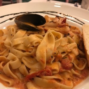 Pasta Aglio Rosso