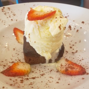 Brownie con Helado