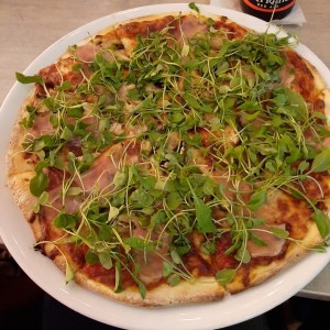 pizza Donatella