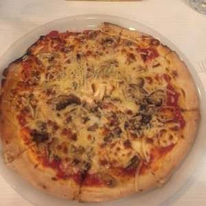 Pizza Giuliana