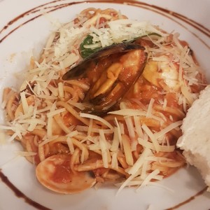 Pasta aglio Rosso