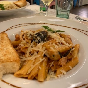 pasta Aglio Rosso