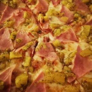 Pizza Hawaiana Aglio Rosso