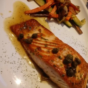 salmon con vegetales