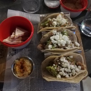 Platos Principales - Tacos Sorpresa
