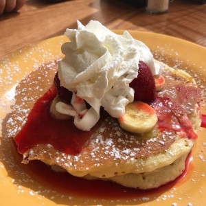 strawberry banana pancake