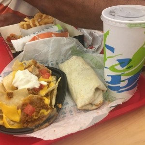 Burrito Supreme agrandado con Nacho Supreme
