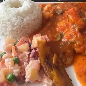 menu del dia - corvina en salsa roja